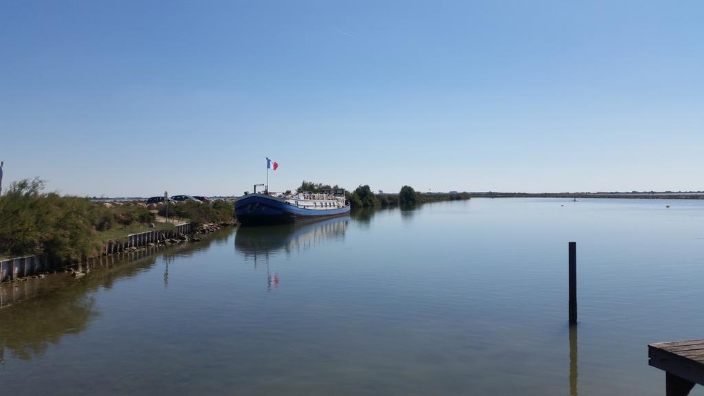 Peniche Alphonsia Maria Hotel Villeneuve-lès-Maguelonne Buitenkant foto